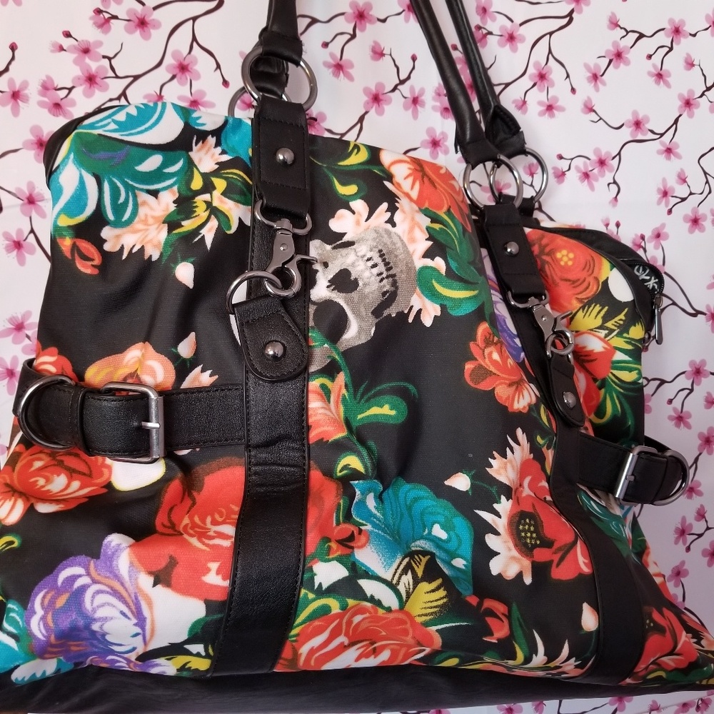 Iron Fist Roaming Heart Overnight Shoulder Bag